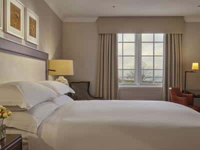 Fairmont View Room