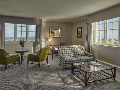 Deluxe Suite - Sea View
