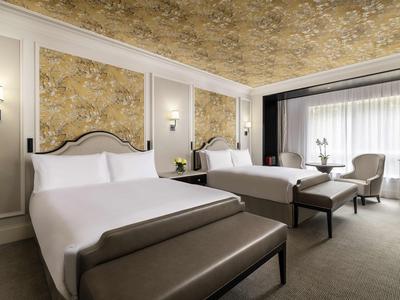 Deluxe Double Double Room