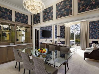 Fairmont One Bedroom King Terrace Suite
