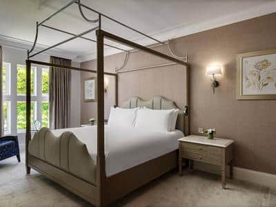 Luxury Two Bedroom Corner Suite