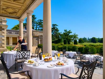 Breakfast Terrace