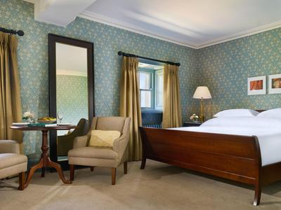 Signature Stateroom