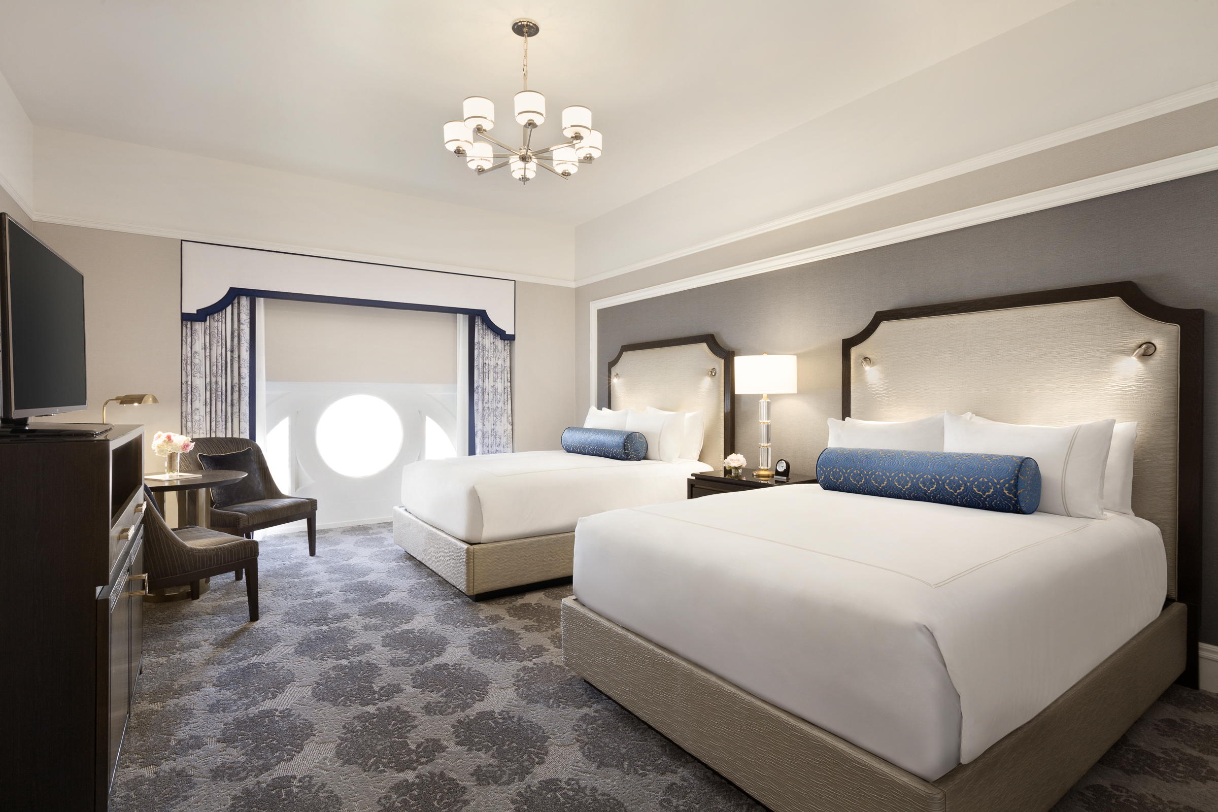 Fairmont Exterior Room