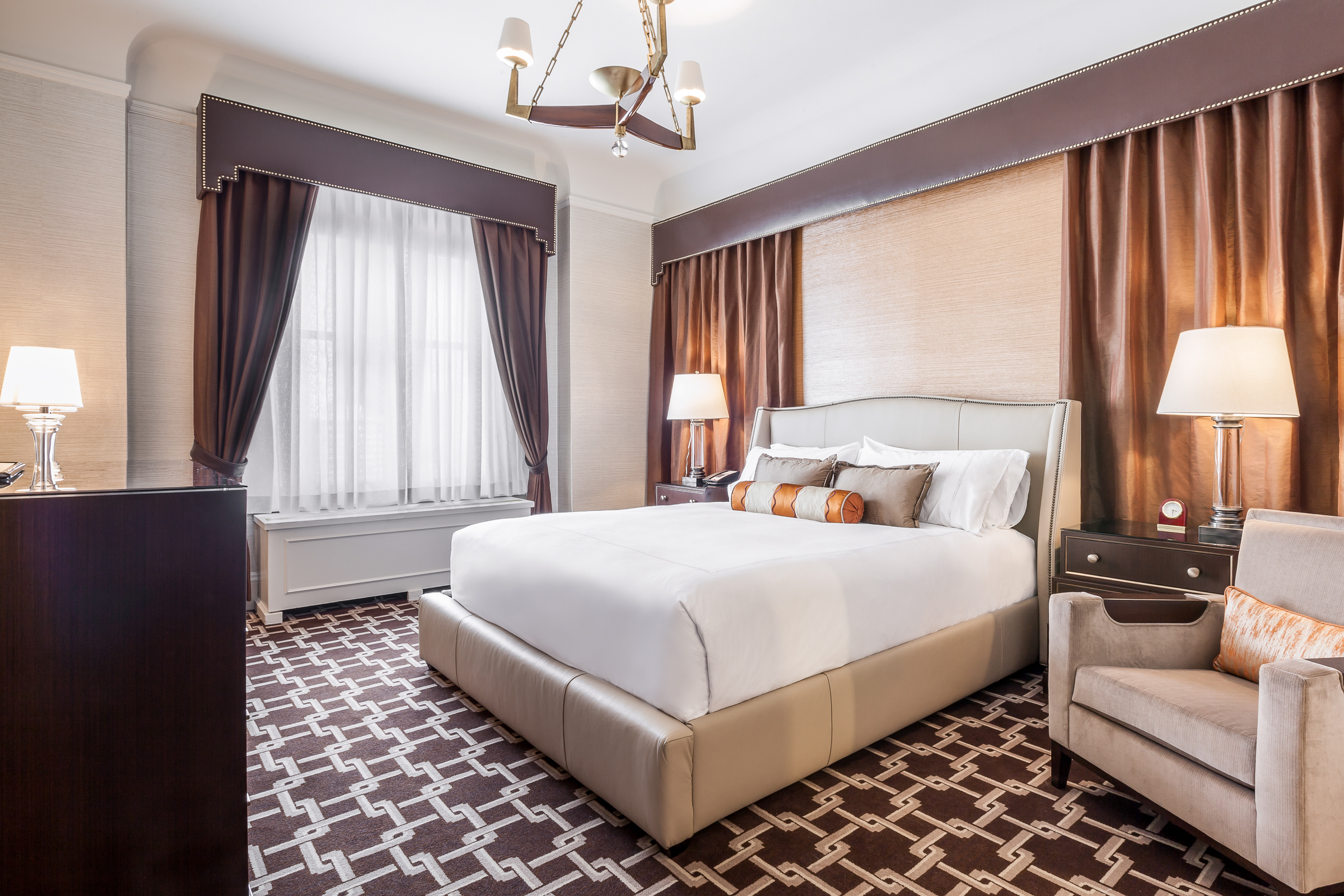 Buckingham Balcony Suite