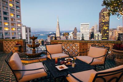 Penthouse Suite