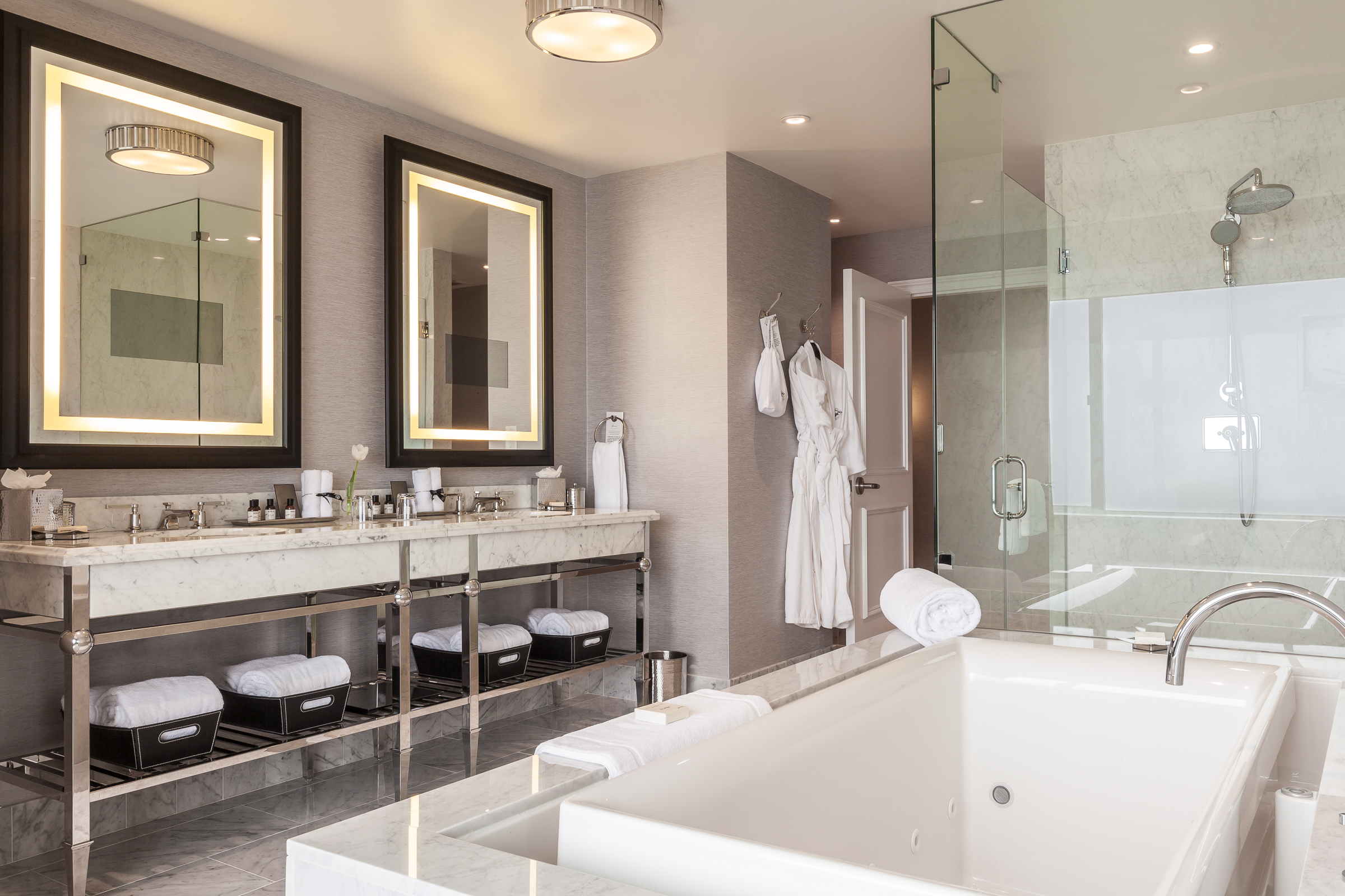 Fairmont Presidential Suite