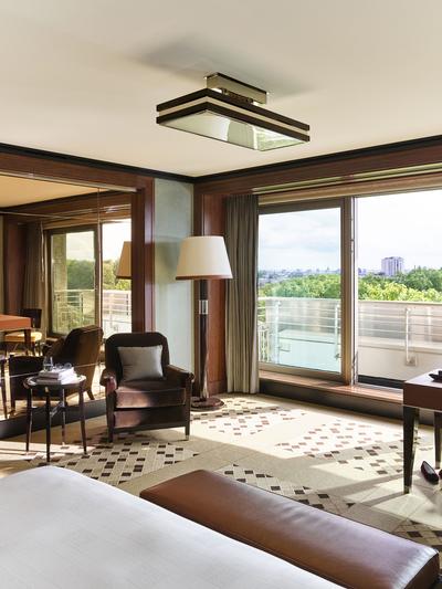 Curzon Suite
