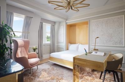 Family Hyde Park Suite