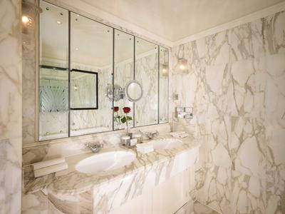 Stanhope Suite