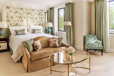 Executive Park View Room