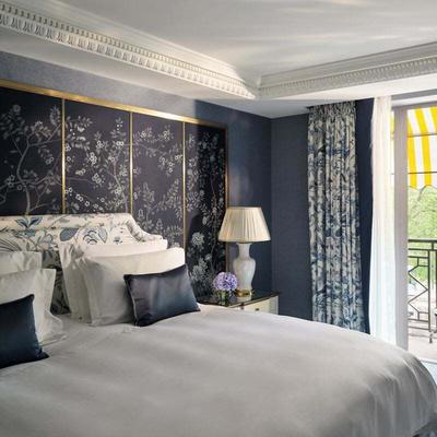 Hyde Park Suite