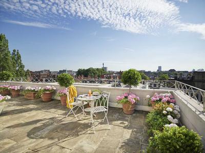 The Oliver Messel Suite