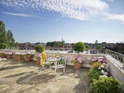 The Oliver Messel Terrace Suite