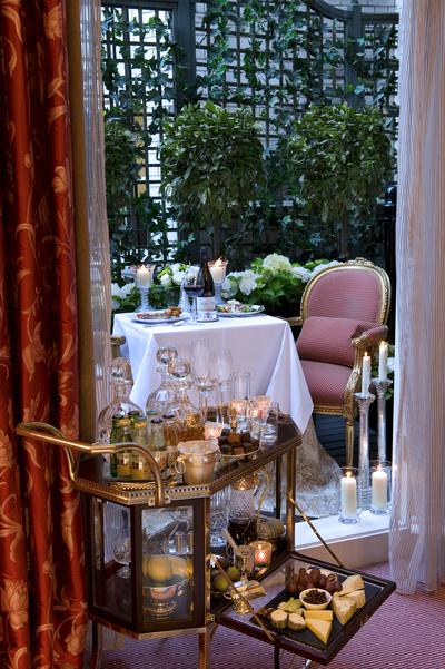 Victoria And Albert Suite Private Balcony