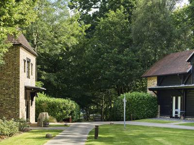 Stable Junior Suite