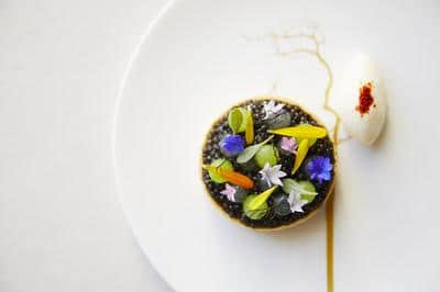 Restaurant Coworth Park-Caviar tart, Cornish crab,