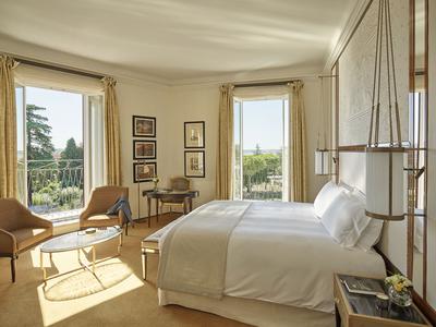 Junior Suite with View