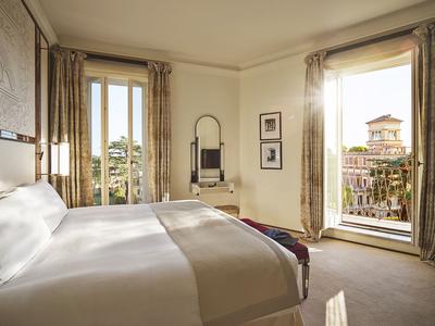 Villa Medici Presidential Suite