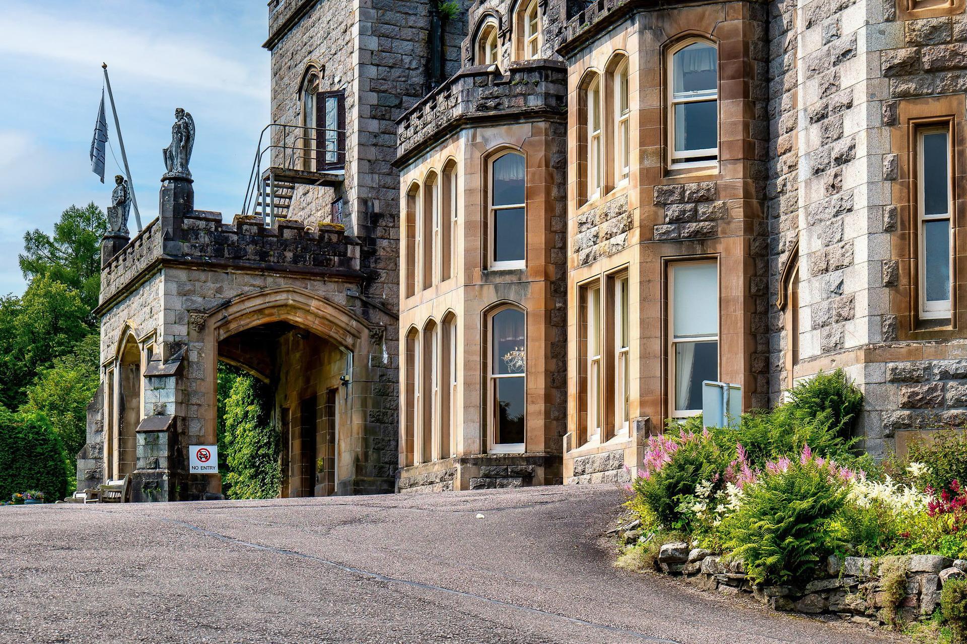 Inverlochy Castle Hotel