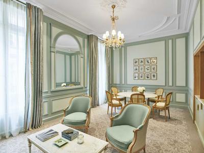 Superior Suite