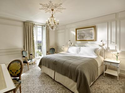 Executive Room, Park View