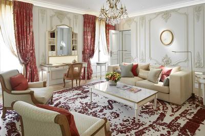 Pompadour Suite