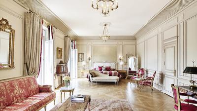 Versailles Suite, Park View