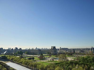 Presidential Apartment Tuileries, Park View