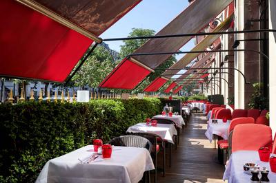 Terrasse Montaigne