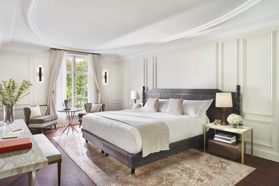 Mandarin Room