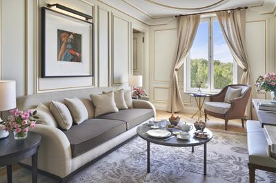 Prado Suite