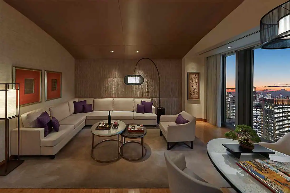 Mandarin Suite