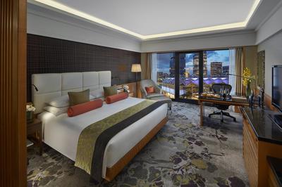 Club City Room