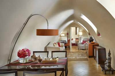 Oriental Suite