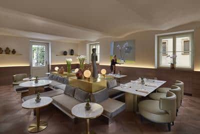 Spices Bar & Lounge