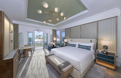 Deluxe Garden Terrace View King