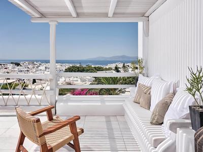 Panoramic Room Private Sundeck