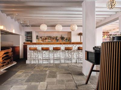 Belvedere Bar