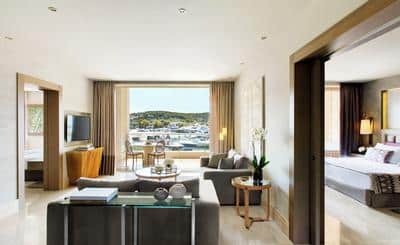 Two Bedroom Deluxe Family Suite Marina Front