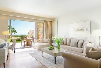 Deluxe Suite Beach Front