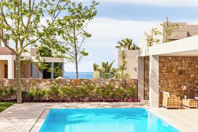 Three Bedroom Deluxe Suite Private Pool