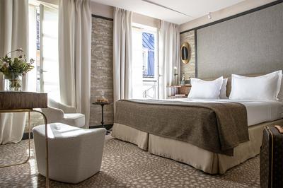 Deluxe Club Room