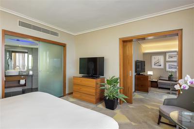 King Plaza Vista Suite with Sea View