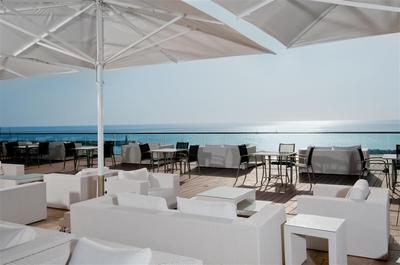 Lobby Restaurant & Bar