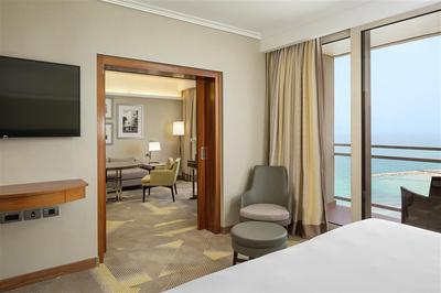 King Plaza Vista Suite with Sea View