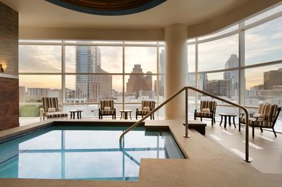 Spa Men's Solarium
