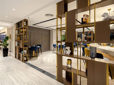 Bar Lounge
