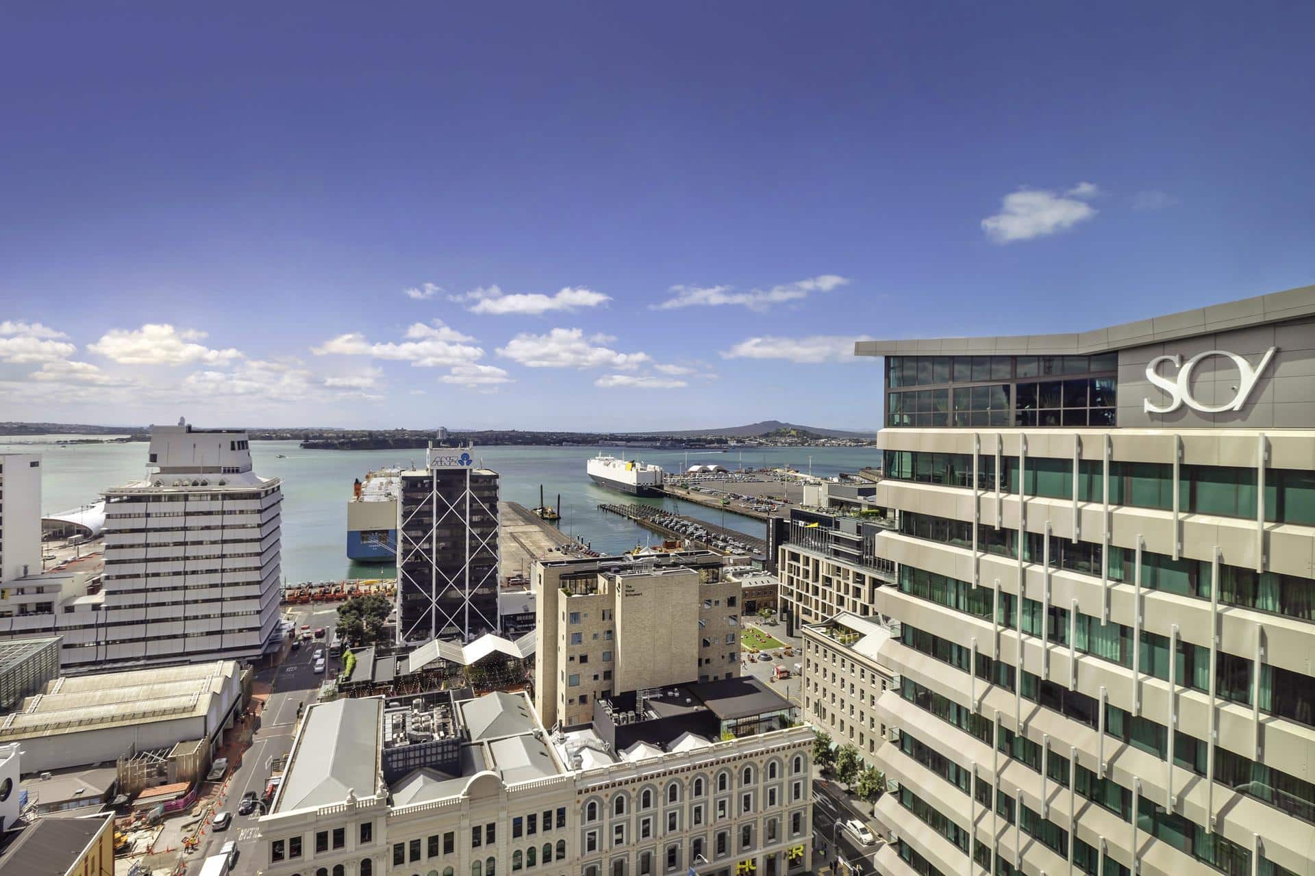 SO/ Auckland