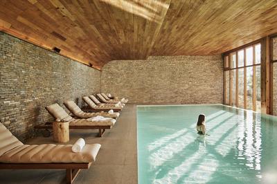 Six Senses Paro - Swimming Pool at Spa